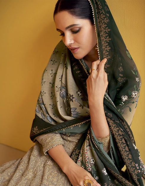 Real Georgette Chiku Suit Suit Lehenga Bottom Closure View