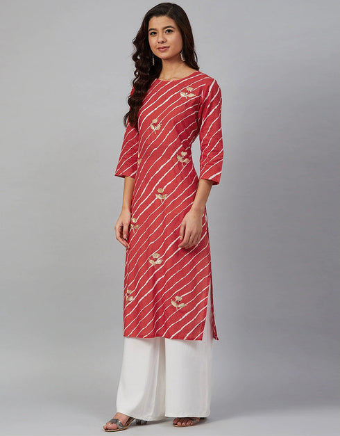 Traditional Function Wear Heavy Rayon Readymade Kurti With Bottom Collection Maroon Rayon Palazzo Straight Close-up View