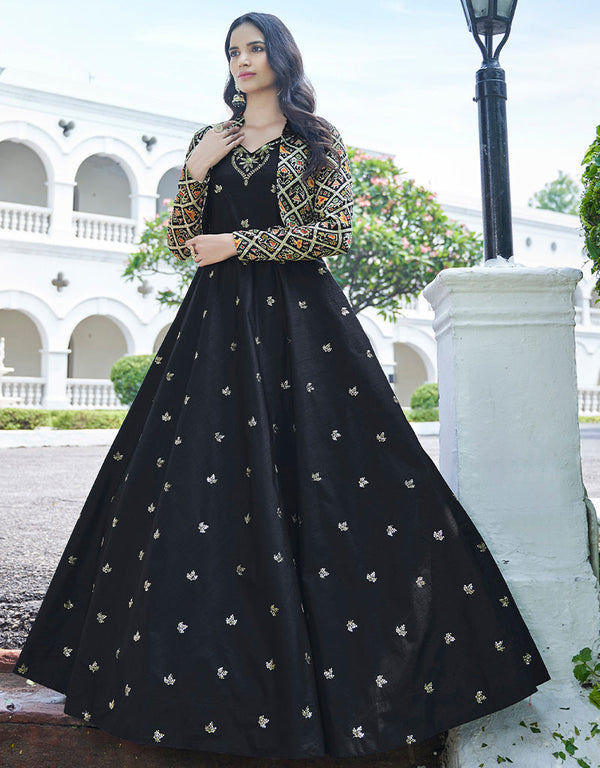 Traditional Function Wear Gown Collection Black Cotton Gown Front View