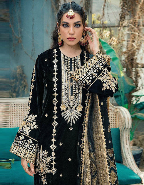 Designer Party Wear Salwar Suit Collection Black Georgette Pant Straight Close-up View