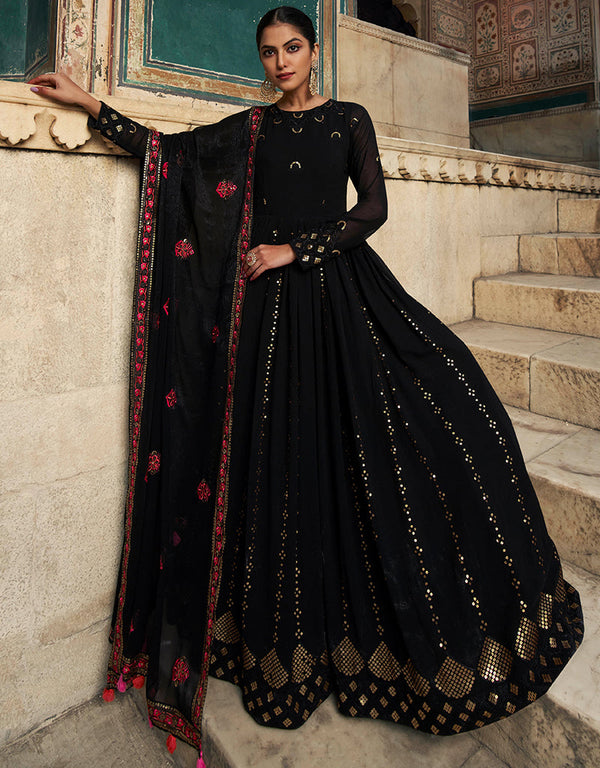 Designer Party Wear Heavy Gown With Dupatta Black Georgette Gown Front View
