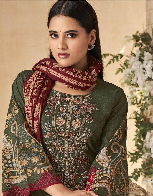 elegant mehndi pure cambric cotton traditional function wear readymade suit collection with mehndi cotton solid rt8785-184144 Close-up View