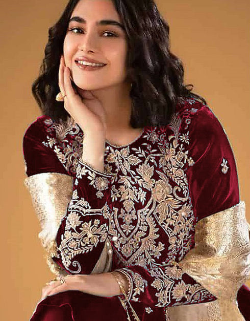 contemporary maroon velvet embroidered velvet heavy salwar suit with maroon velvet rt8999-185177 Close-up View