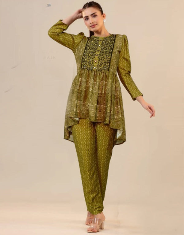chic mehendi cotton designer party wear fancy readymade kurta with paint suit design pant rt9005-185190 Front View