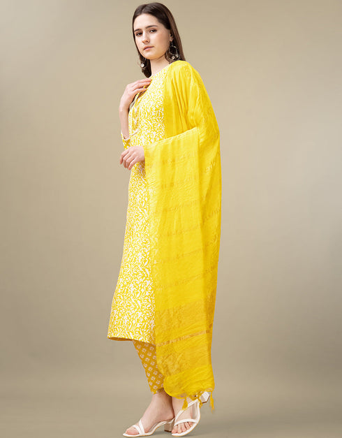 trendy yellow rayon trendy fashioner readymade suit collection with yellow rayon rt9042-185409 Close-up View