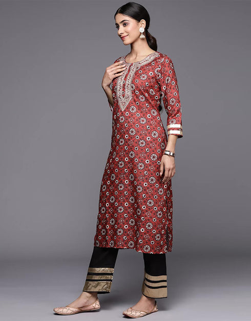 Red Brown Blended Silk Straight Pant Closure View