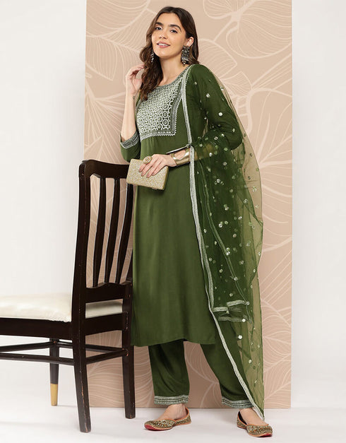 Army Green Viscos Rayon Straight Pant Closure View