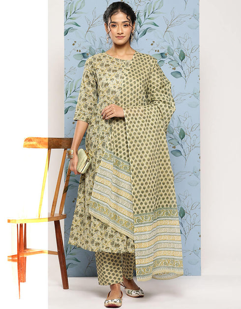 Foggy Grey Pure Cotton Straight Pant Closure View