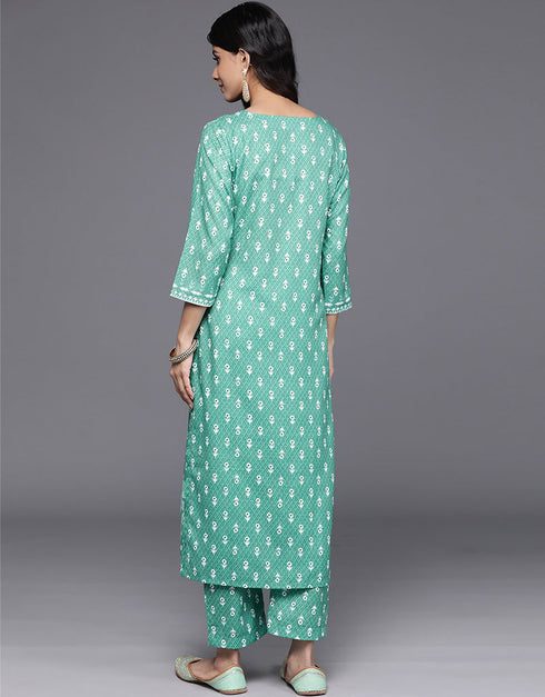 Shadow Green Viscos Rayon Straight Pant Closure View