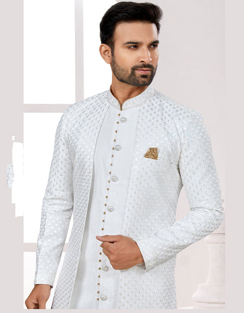 Readymade Men's traditional wear Off White Kurta S-6001 Embroidery Pant Close-up View