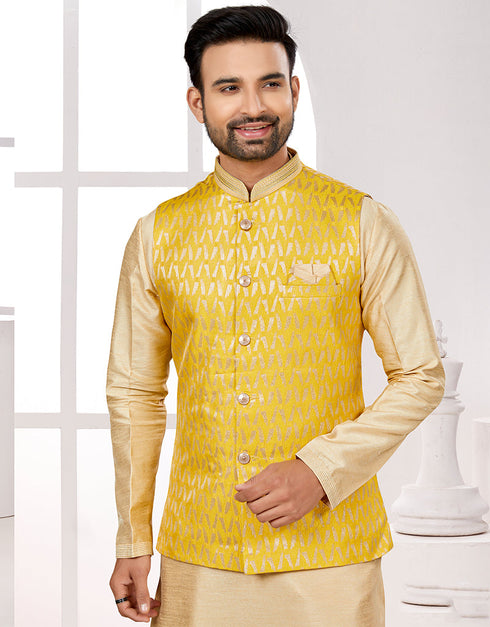 Readymade Men's traditional wear Yellow Kurta Kasab Jari Pant Close-up View