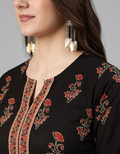 Trendy Style Pure Cotton Salwar Suit Onyx Pure Cotton Pant Straight Close-up View