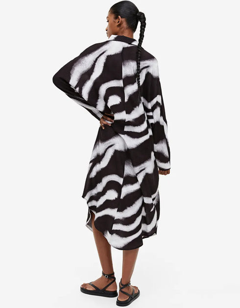 Trendy Designer Party Wear Beautiful Oversized Shirt Dress Black And White Korean Bsy Dress Back View