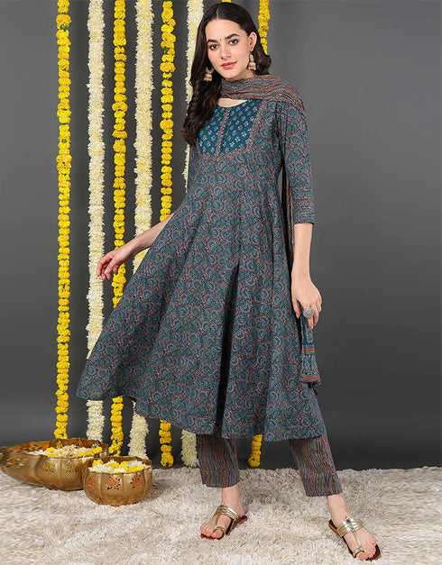Pure Cotton Ready Made Set With Dupatta Chathams Blue Cotton Pant Straight Front View