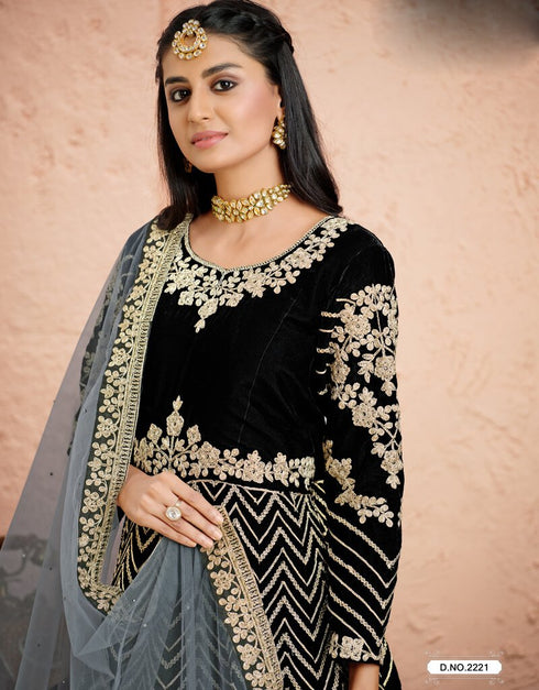 Black Anarkali style Suits 9000 Velvet Salwar Kameez in Embroidery, Stone and Lace Work Closure View