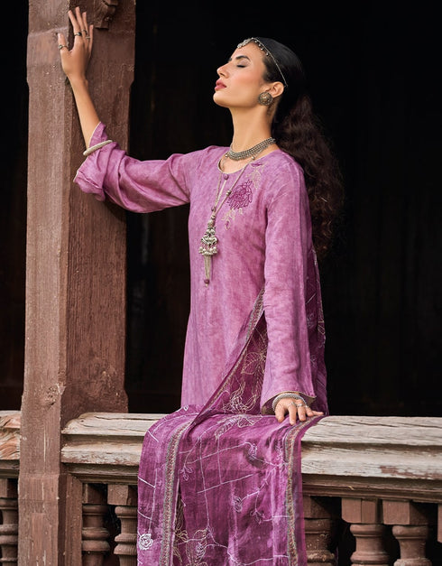 Light Purple Palazzo style Suit Pure Bamberg Silk Salwar Kameez in Digital Print, Embroidery & Lace Work Closure View