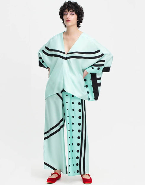 Light Mint Green & Black Soft Satin Silk Kaftan Closure View