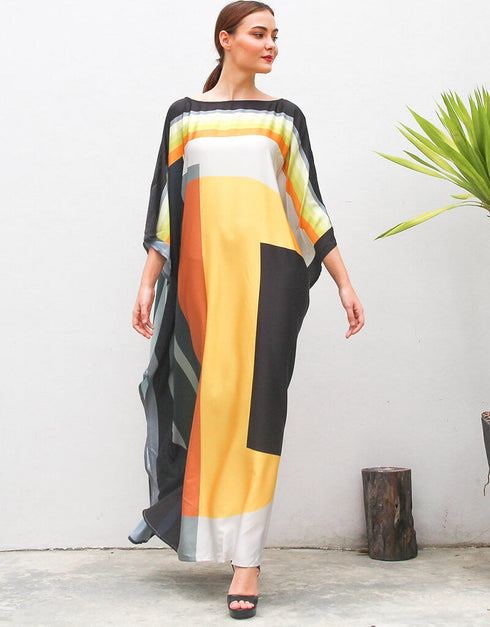 Light Tan Wide Width Kaftan Closure View