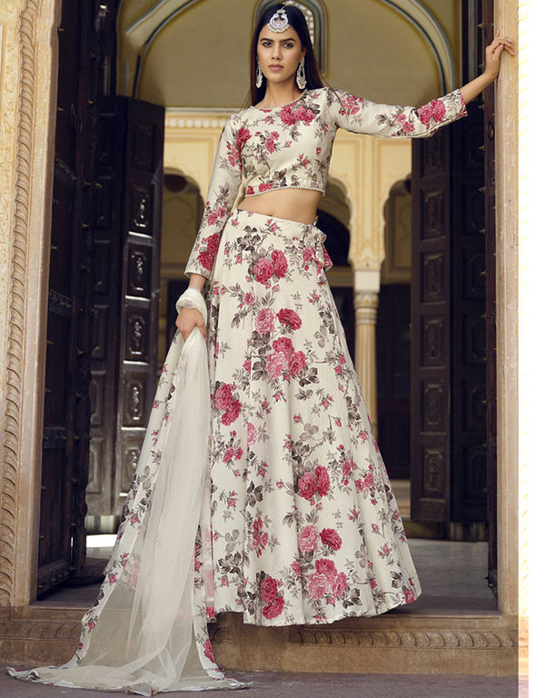 Traditional Party Wear Heavy Lehenga Choli Deep Carmine Finest Crushed Silk Lehenga Choli Front View