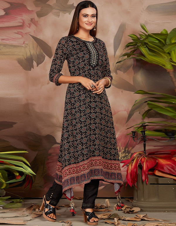 Black Chinon Chifon With Value Addition And Digital Print Suit Pant