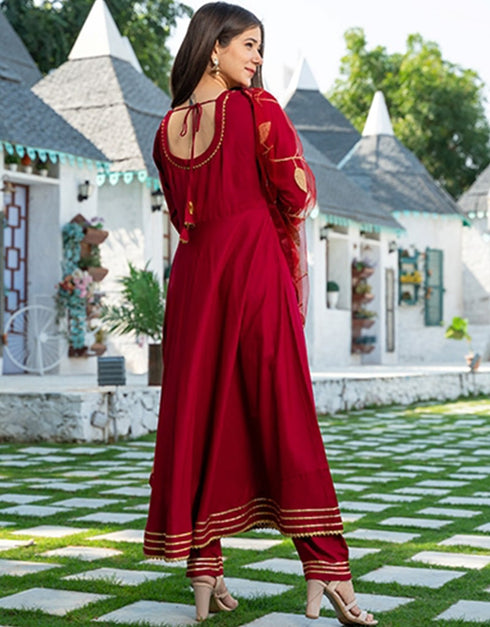 Maroon Rayon Suit Pant Closure View