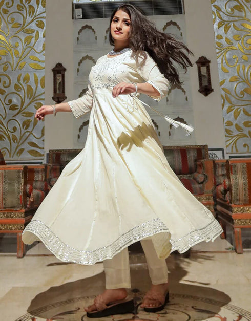 Cream White Cotton Anarkali Pant Closure View