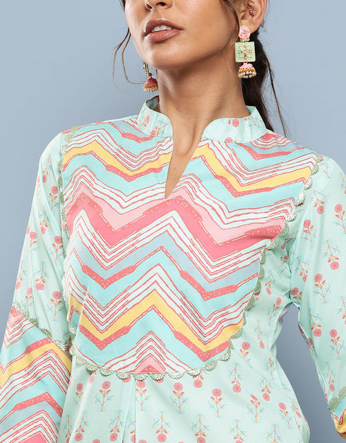 Sky Blue Crepe Straight Pant Closure View