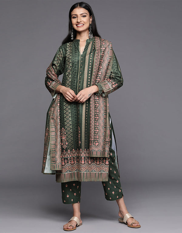 Green Velvet Straight Pant