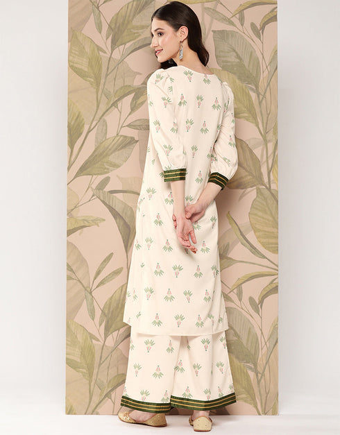 Off White Crepe Straight Palazzo Closure View