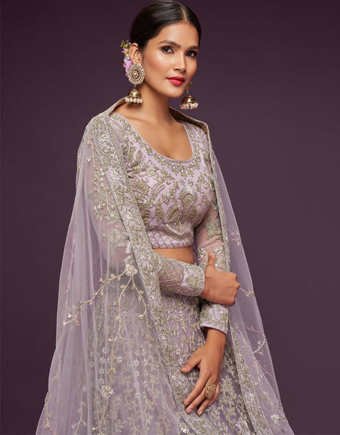 Dusky Orchid Soft Net Lehenga Choli Closure View