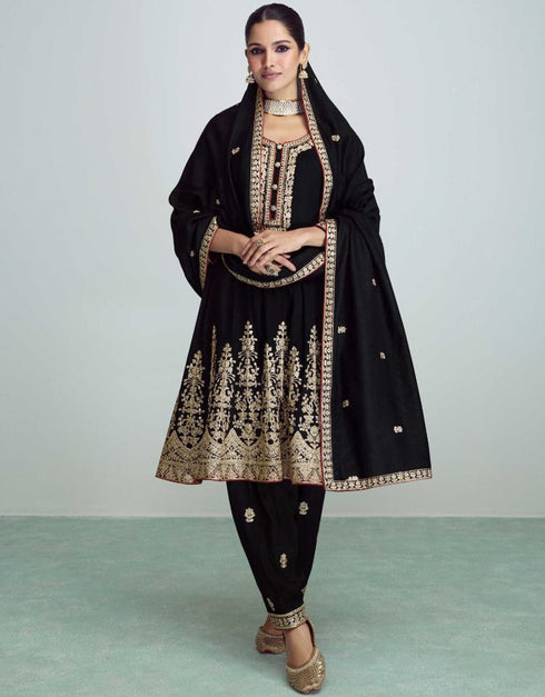 Exquisite Classic Premium Salwar Suit Black Premium Silk Pant Suit Close-up View