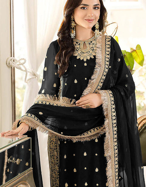 Designer Party Wear Faux Georgett Pakistani Suit Collection Black Faux Georgette Pant Pakistani Suits Close-up View