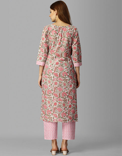 Designer Casual Wear Readymade Pink Cambric Cotton Pant Straight Close-up View