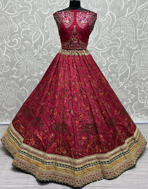 Heavy Designer Wedding Wear Silk Lehenga Choli Pink Silk Lehenga Choli Close-up View