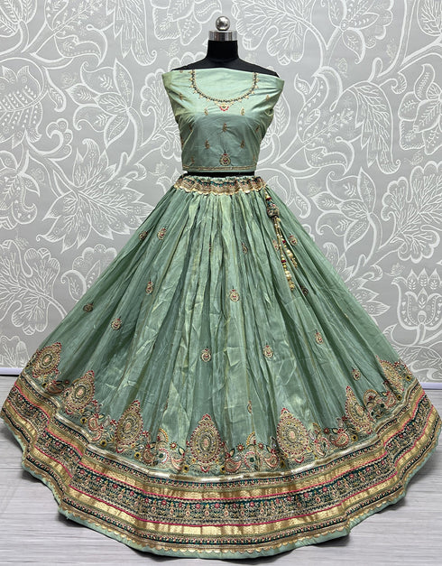Heavy Designer Wedding Wear Bride Lehenga Choli Cadet Dolla Silk Lehenga Choli Close-up View