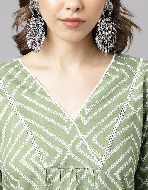 Trendy Designer Party Wear Readymade Salwar Suit Green Cotton Pant Straight Close-up View