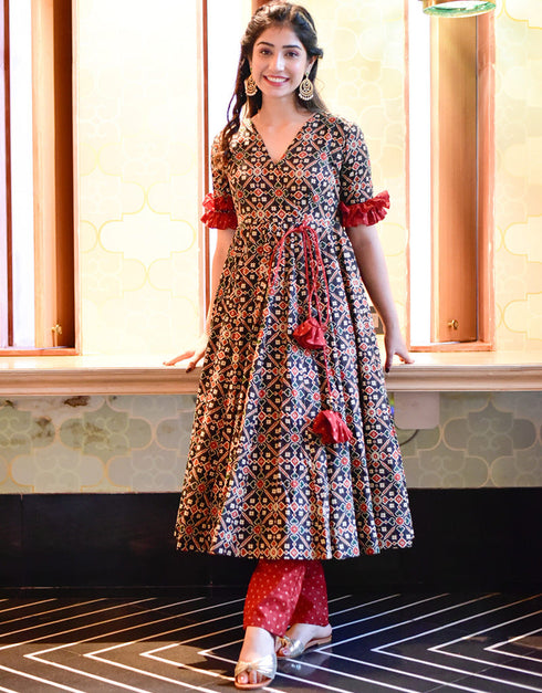 fashionable multi cotton silk designer cotton silk heavy digital print multi suit anarkali design pant uc-aayaa6001 Front View