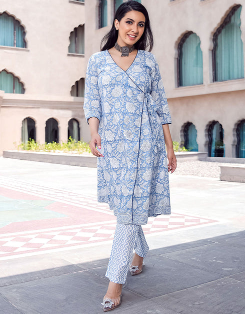 chic sky blue pure maslin all season designer pure maslin heavy digital print sky blue kurti & bottom straight design pant uc-aayaa7005 Back View