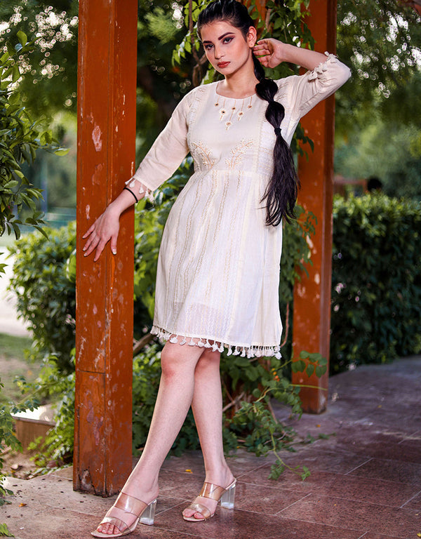 off white khadi cotton partyweardesignermulti thread hand work khadi cottonoff whiteone piece multi thread hand work details for one piece uf-10-aayaa100001 Front View