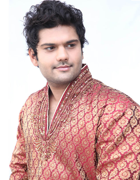 Maroon Kurta Silk Brocade Dhoti Closure View