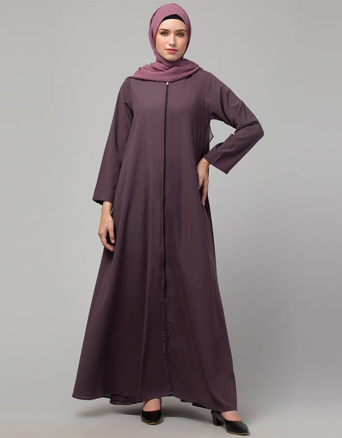 Dubai Front open with Zip Daily wear Basic Abaya In Dusty purple Close-up View