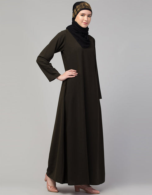 Dubai Flared casual abaya for its versatile design In the Shade of Olive