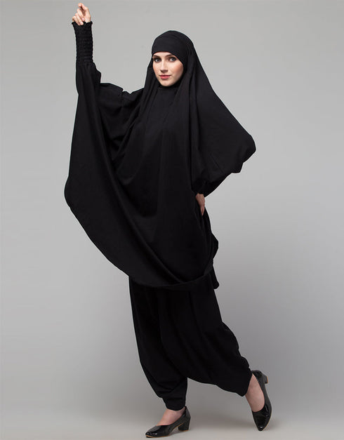Modest SMOKING AT SLEEVE JERSEY KHIMER WITH HAREM PANT IN BLACK Close-up View