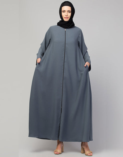Arabic Basic Abaya with Zipper and Long Sleeves In the Color Grey