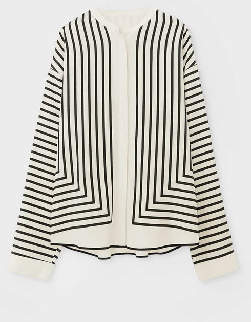 White Latest Printed Oversize Shirt & Pant Closure View