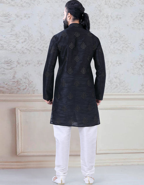 Black Kurta sequence work on silk Chudidaar Closure View