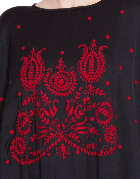 Modern Thread Embroidered Nida Kaftan Black