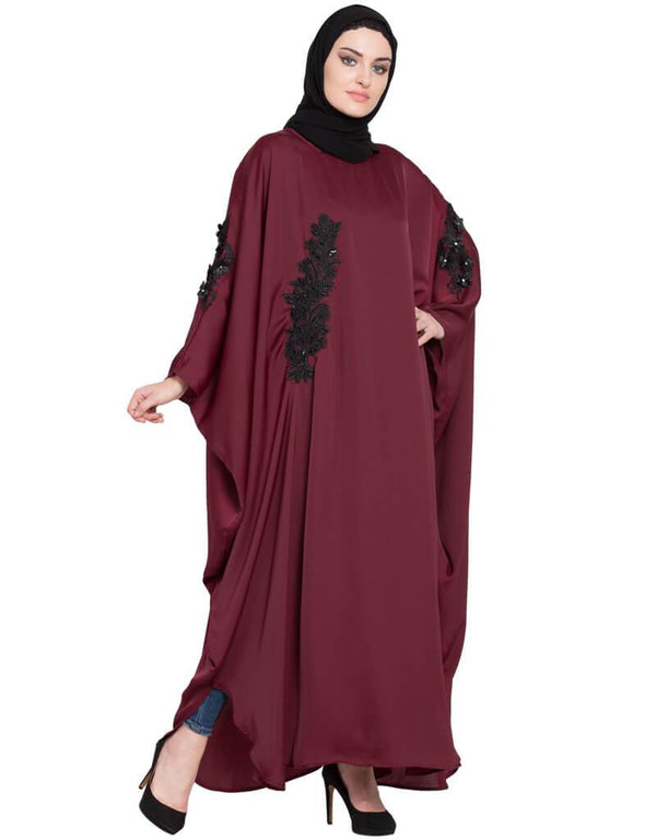 Trendy embellished patch Nida Kaftan Maroon