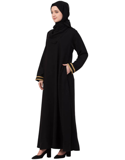 Chic Golden Lace at Sleeve Casual Abaya Black