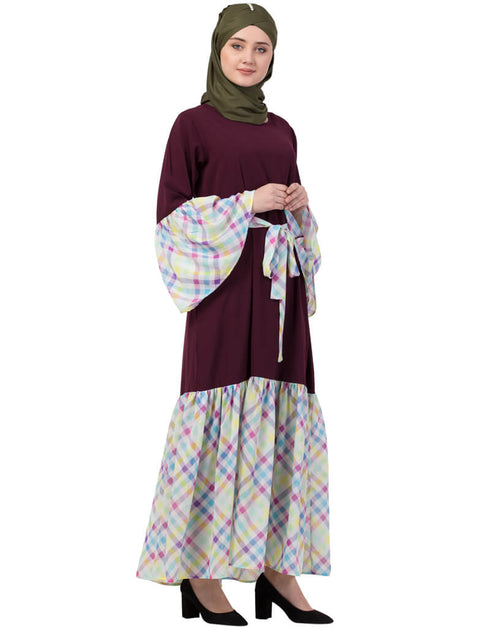 Chic Bell Sleeve Printed Checks Casual Abaya Wine